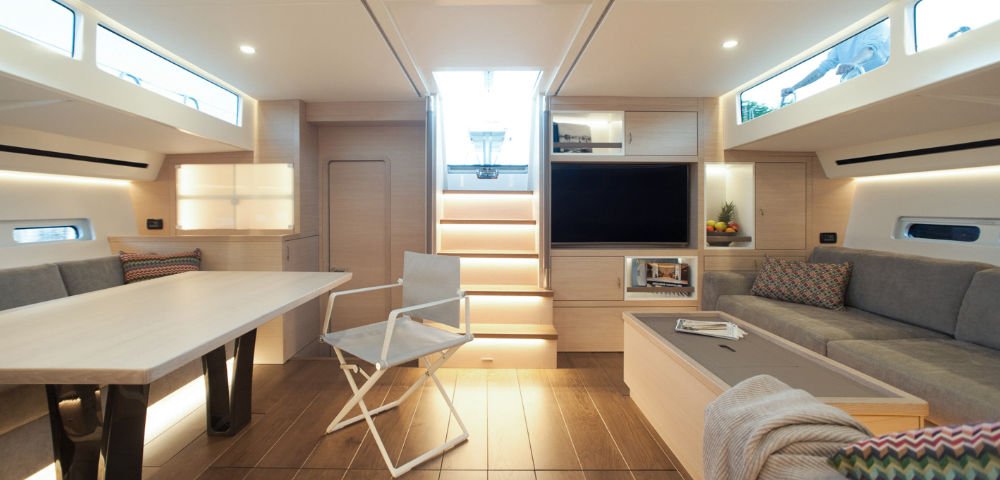 Y8 models realized in collaboration with such famous interior designers as Sir David Chipperfield or Mark Tucker of Design Unlimited. 