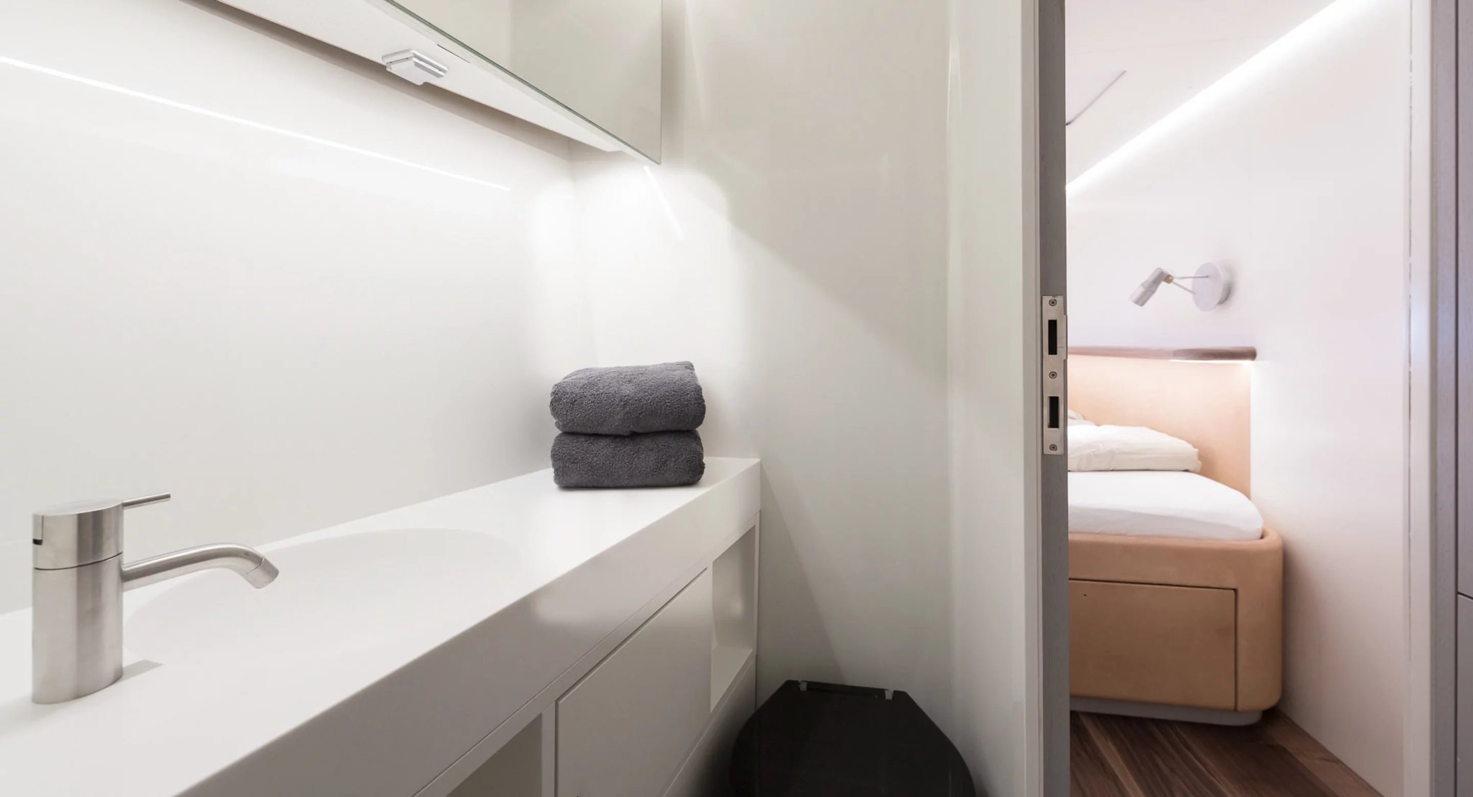 Y8 Cool Breeze guest bathroom