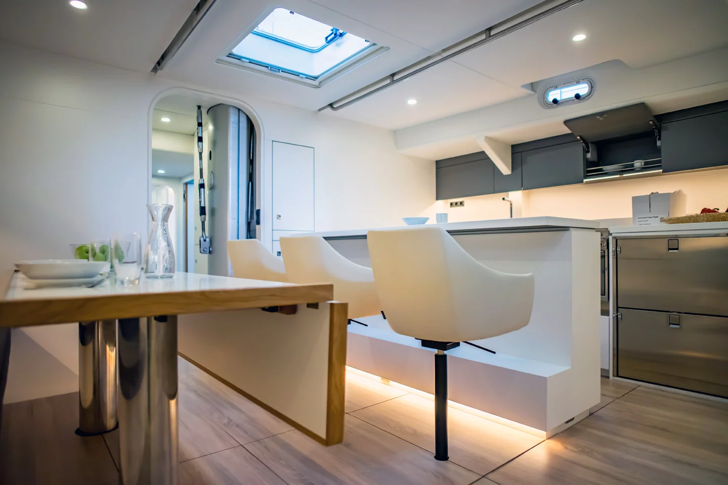 YC Eugen Seibold galley