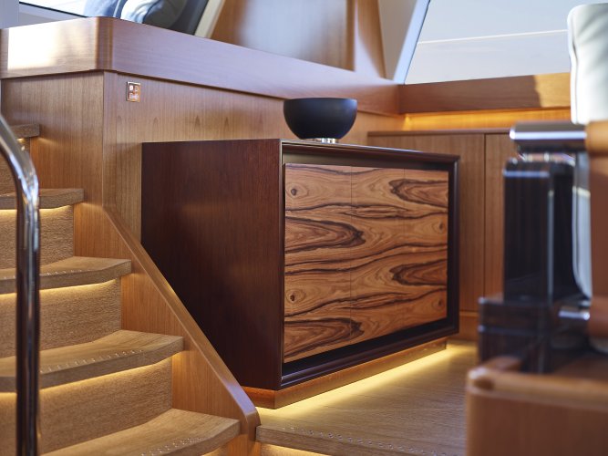 YC/Tripp 90 living room cabinet