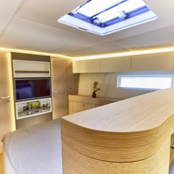 Y8 Vegas Baby Interior